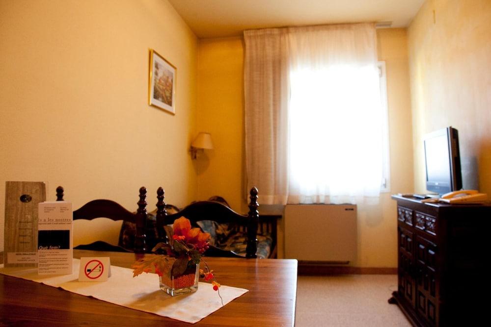 La Perla D'olot 3* Olot