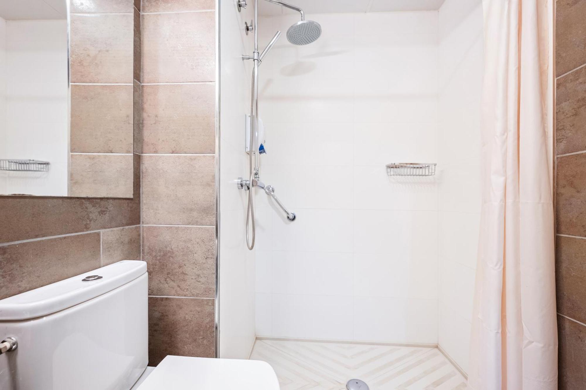 Hotel La Perla D'olot 3*